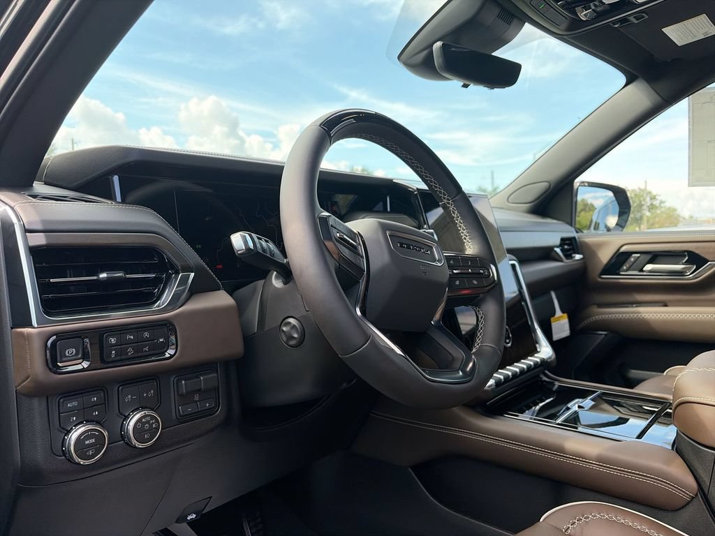 New 2026 GMC Yukon XL Denali Ultimate AWD/4WD image 16