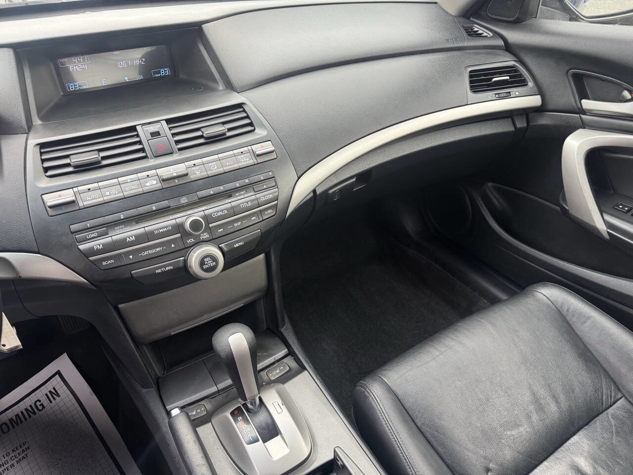 Used 2011 Honda Accord EX-L image 24