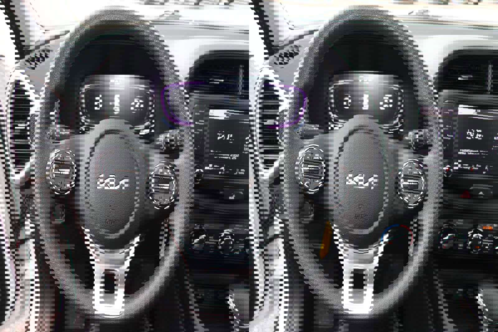 Used 2024 Kia Soul LX w/ Option Group 015 image 13