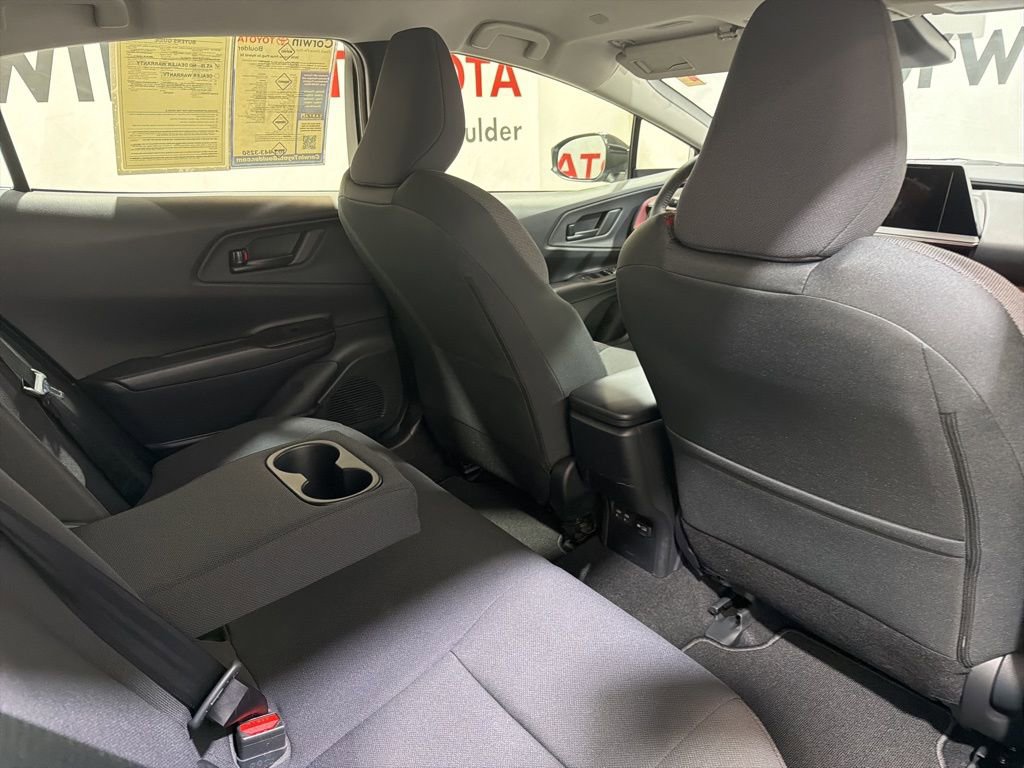 Used 2026 Toyota Prius Plug-In Hybrid image 12