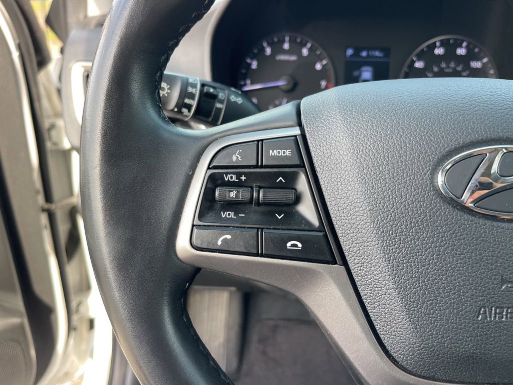 Used 2021 Hyundai Accent Limited w/ Cargo Package FWD image 16