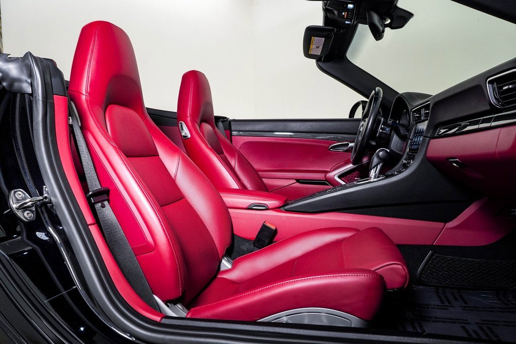 Used 2017 Porsche 911 Carrera 4S image 16