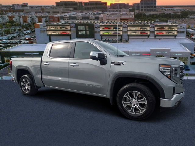 Used 2025 GMC Sierra 1500 SLT image 1