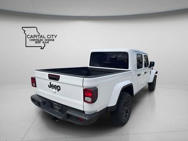 New 2026 Jeep Gladiator Sport image 10