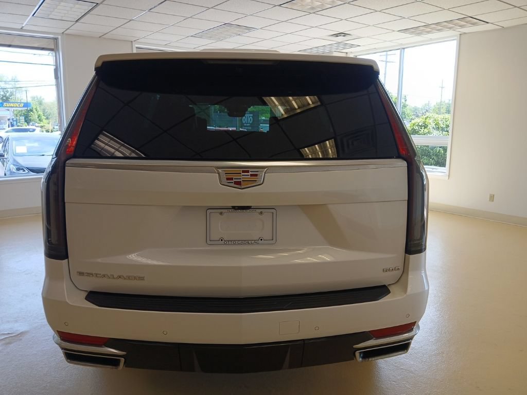 Certified 2023 Cadillac Escalade Premium Luxury AWD/4WD image 12