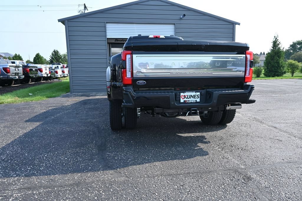 New 2026 Ford F450 Platinum w/ Platinum Plus Package AWD/4WD image 34