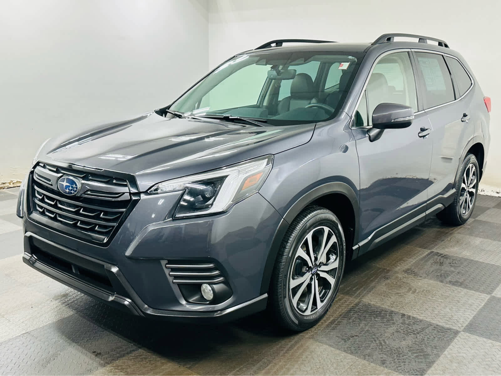 Certified 2023 Subaru Forester Limited w/ Popular Package #2 image 3