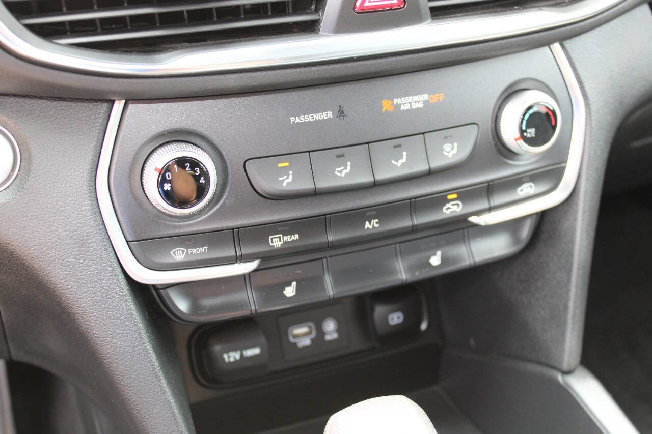 Used 2020 Hyundai Santa Fe SEL image 17
