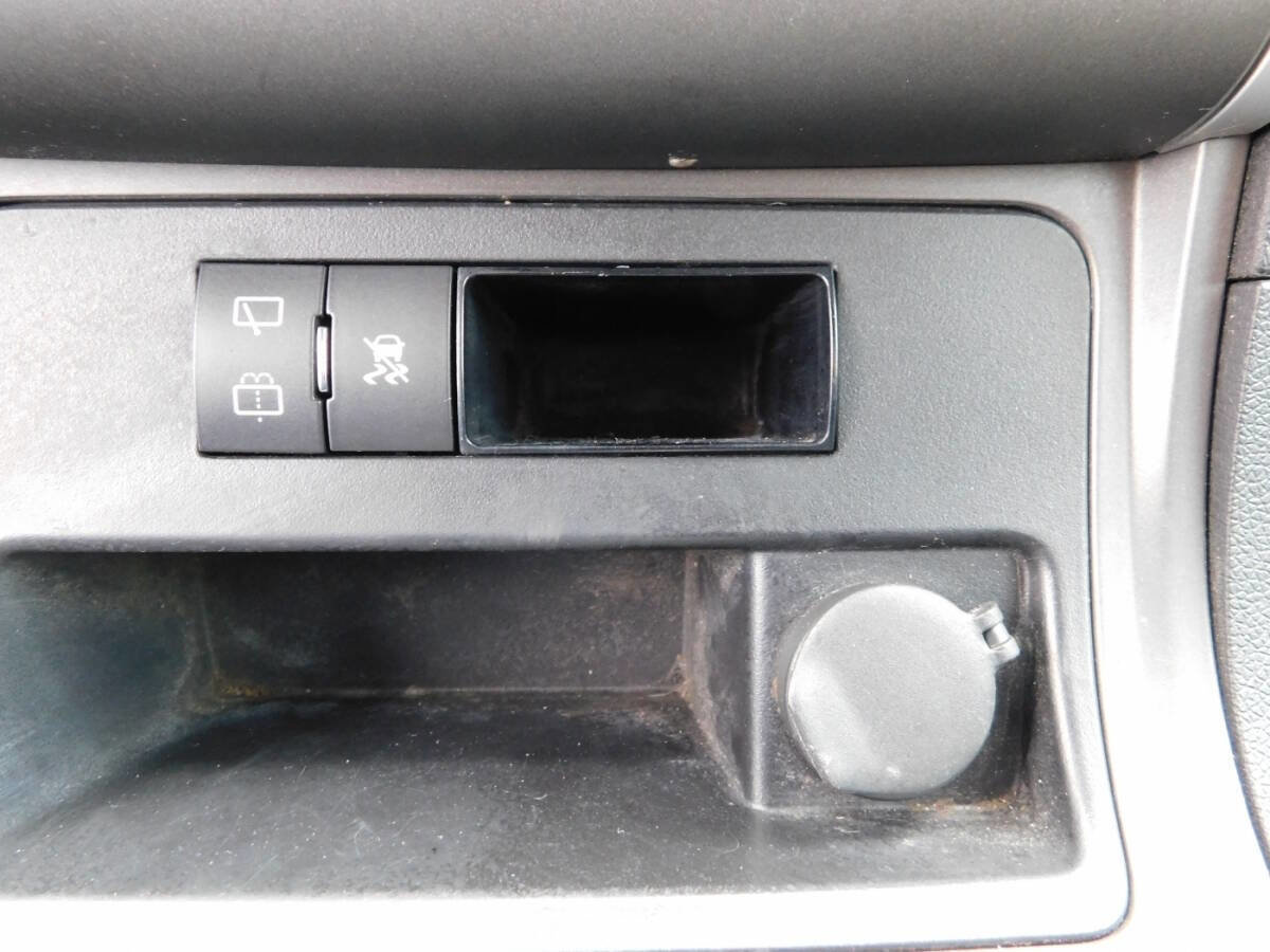 Used 2010 Chevrolet Traverse LT w/ LT Special Edition Package AWD/4WD image 14