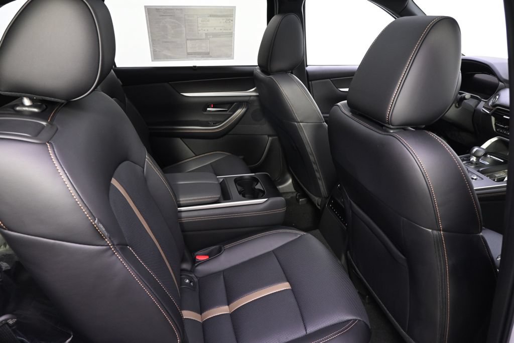 Used 2026 MAZDA CX-90 3.3 Turbo S w/ Premium Plus AWD/4WD image 18