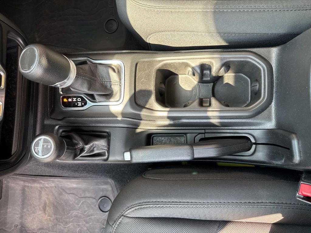 Used 2023 Jeep Gladiator Willys image 39