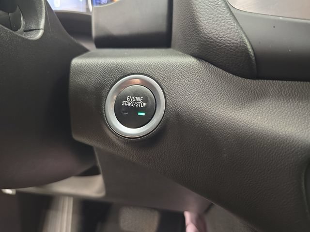 Used 2024 GMC Terrain SLE FWD image 25