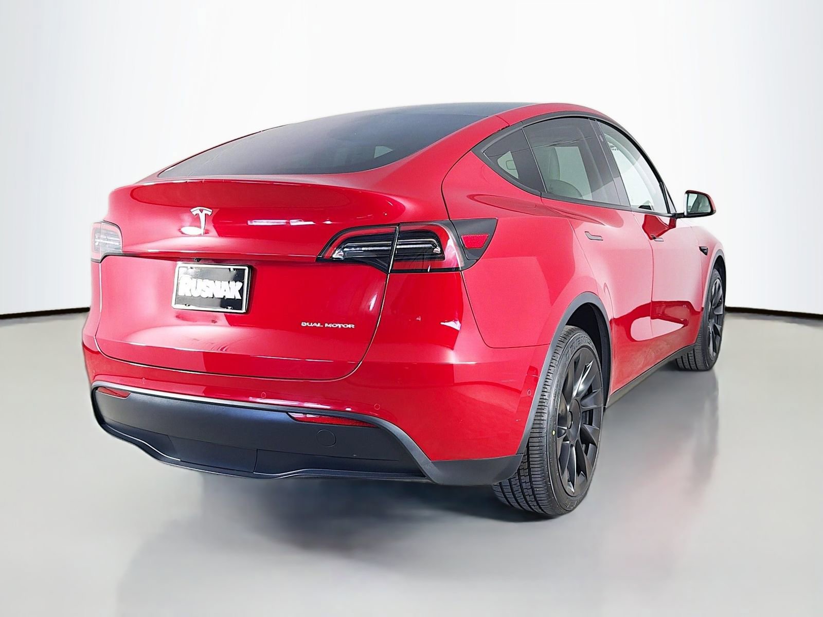 Used 2022 Tesla Model Y Long Range AWD/4WD image 7