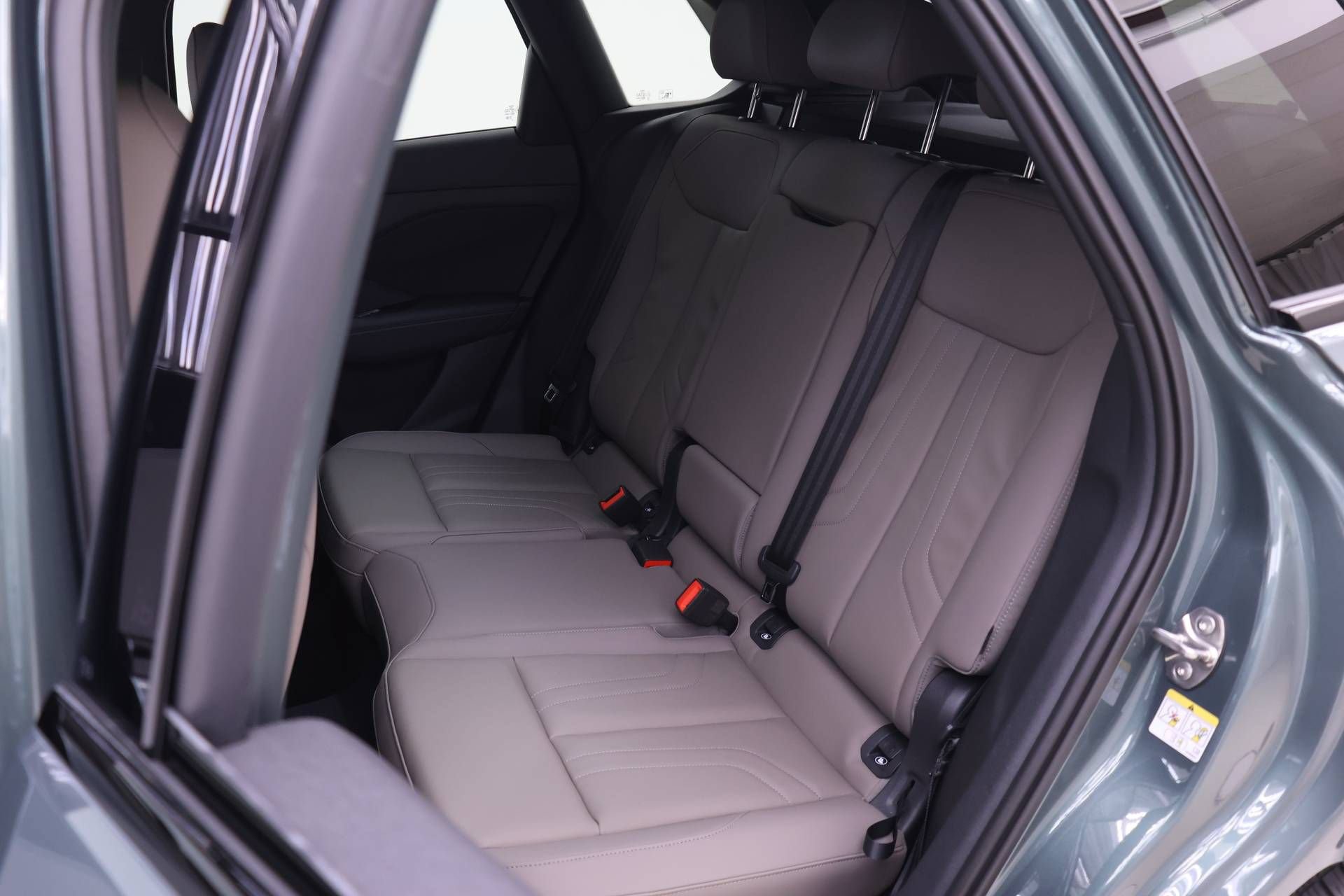 New 2026 Audi Q3 quattro 2.0T AWD/4WD image 12