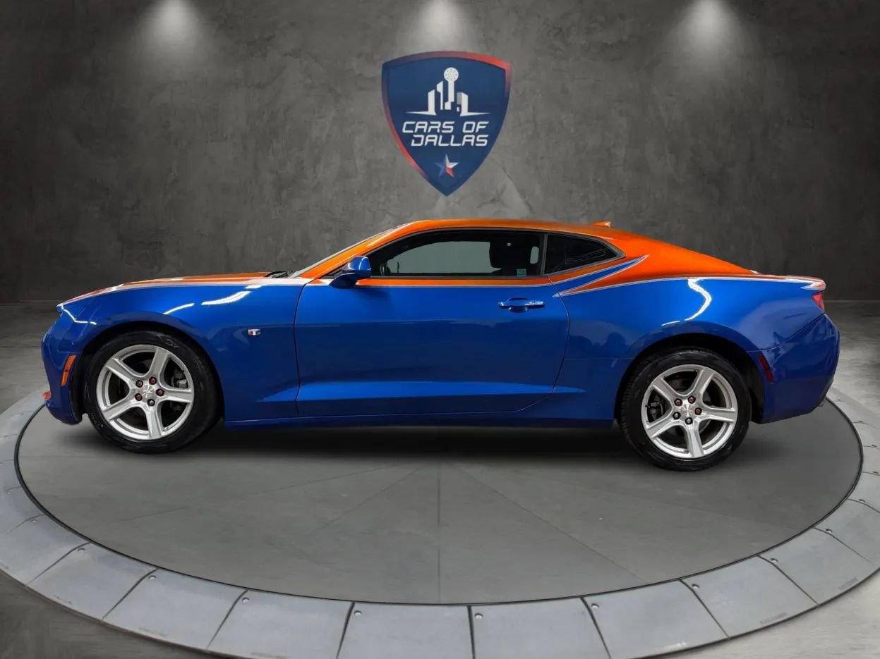 Used 2018 Chevrolet Camaro LT image 2