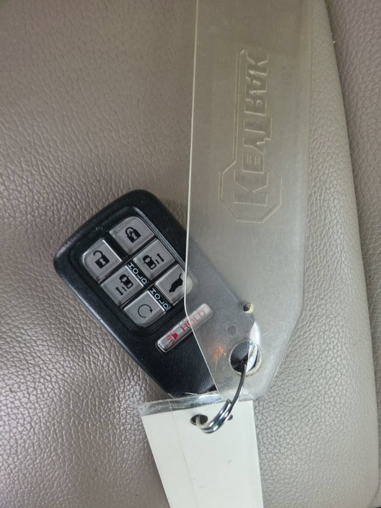 Used 2018 Honda Odyssey EX-L image 35