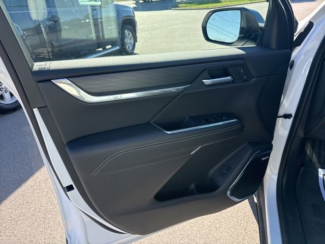 Used 2024 GMC Acadia Elevation w/ Luxury Package image 14