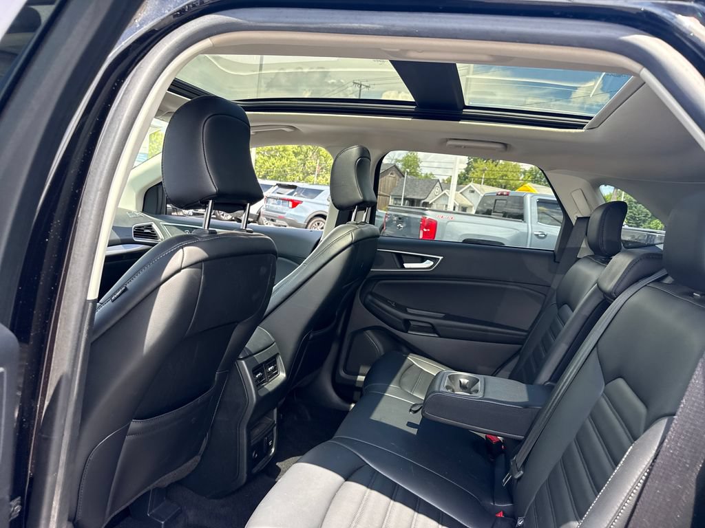 Used 2024 Ford Edge SEL w/ Convenience Package AWD/4WD image 17