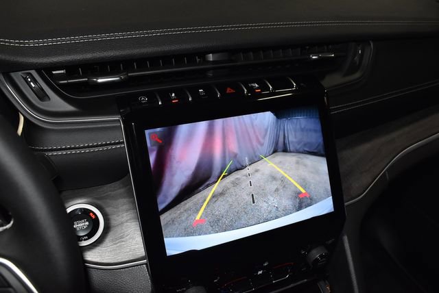 New 2025 Jeep Grand Cherokee L Limited w/ Trailer Tow Package image 13