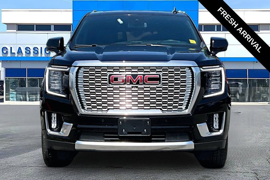 Used 2024 GMC Yukon Denali AWD/4WD image 18