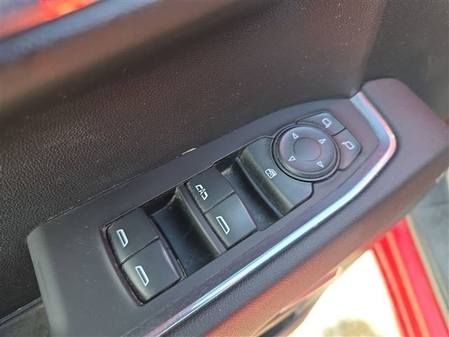 Used 2023 Chevrolet Silverado 1500 LT AWD/4WD image 34