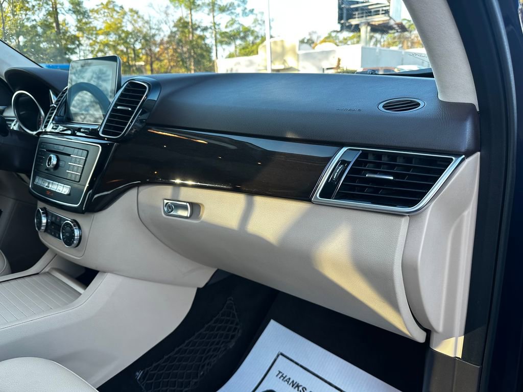 Used 2017 Mercedes-Benz GLE 350 image 43