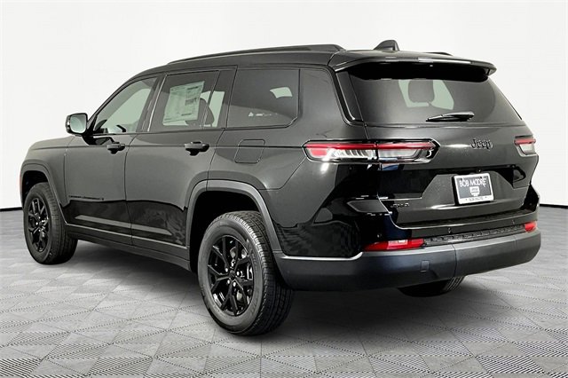 New 2025 Jeep Grand Cherokee L Altitude image 4