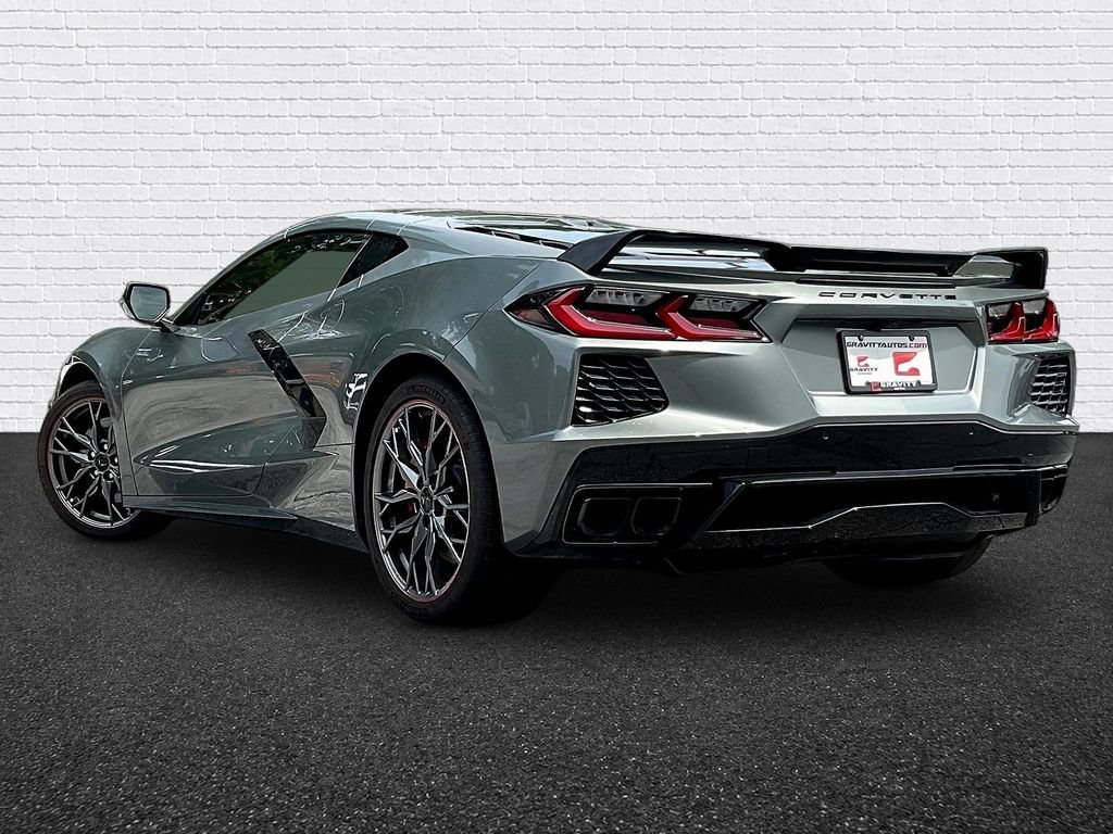 Used 2024 Chevrolet Corvette Stingray Preferred Cpe w/ Z51 Performance Package RWD image 4