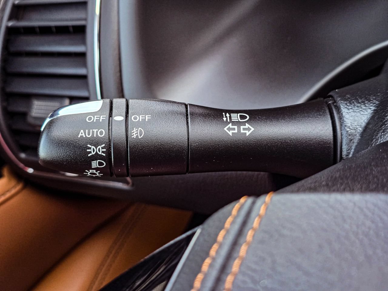 Certified 2024 INFINITI QX80 Sensory AWD/4WD image 22