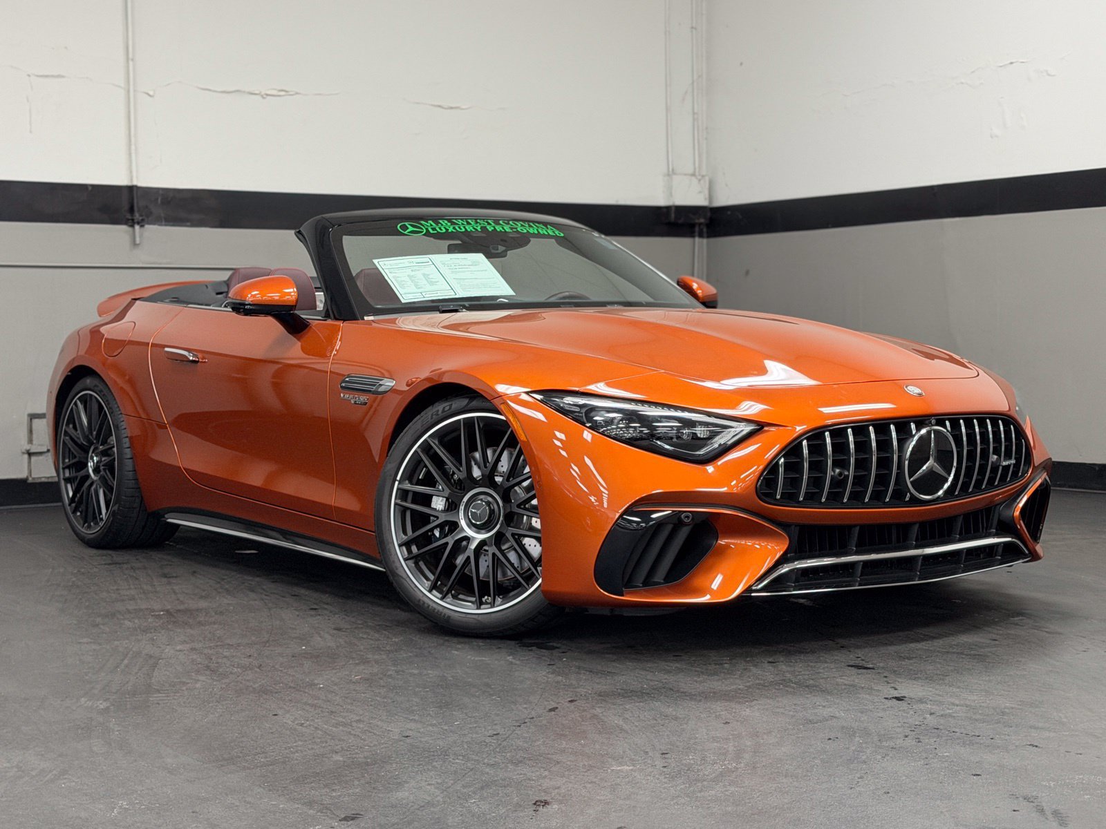 Used 2024 Mercedes-Benz SL 63 AMG 4MATIC image 2