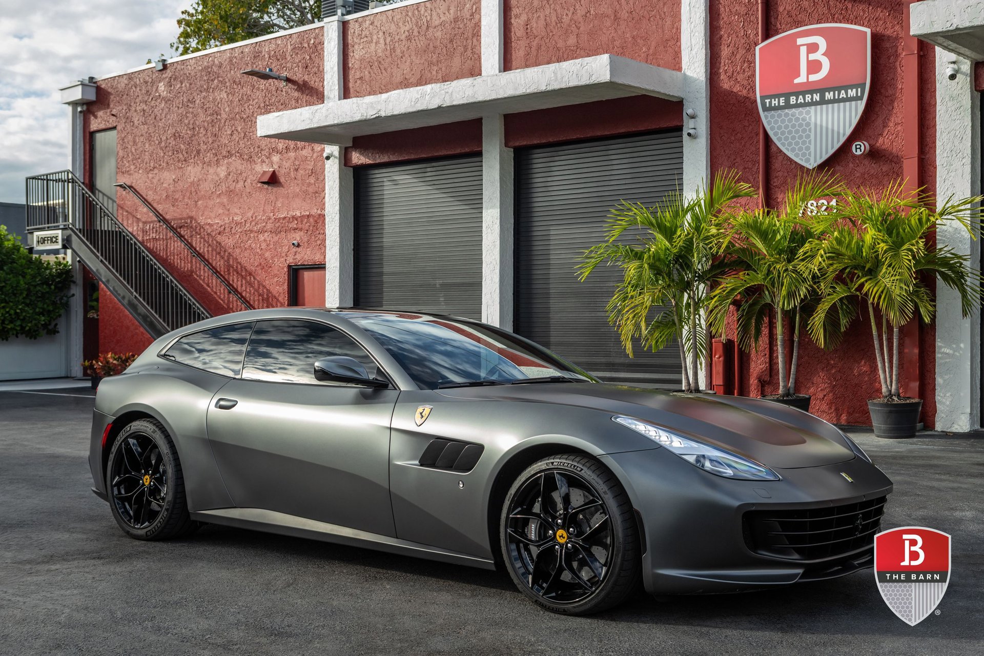 Used 2018 Ferrari GTC4Lusso T image 13