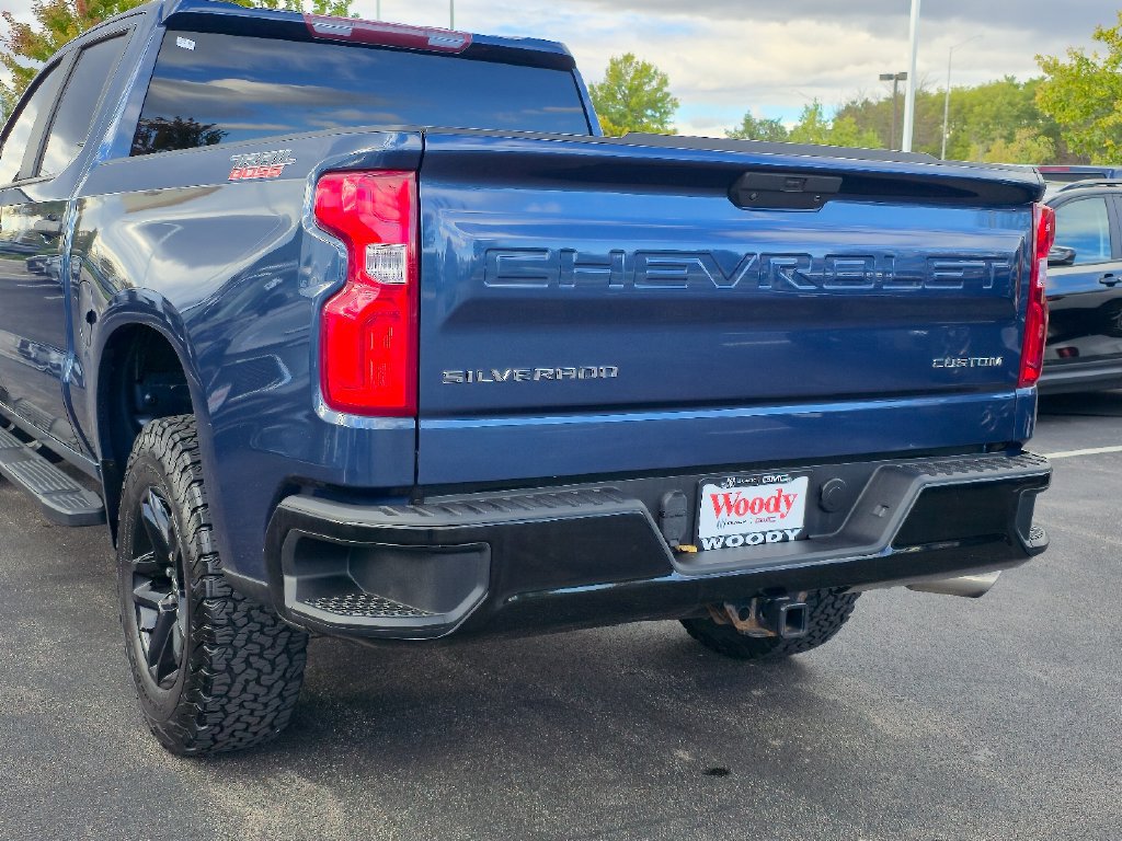 Certified 2019 Chevrolet Silverado 1500 Custom Trail Boss w/ Custom Convenience Package AWD/4WD image 31