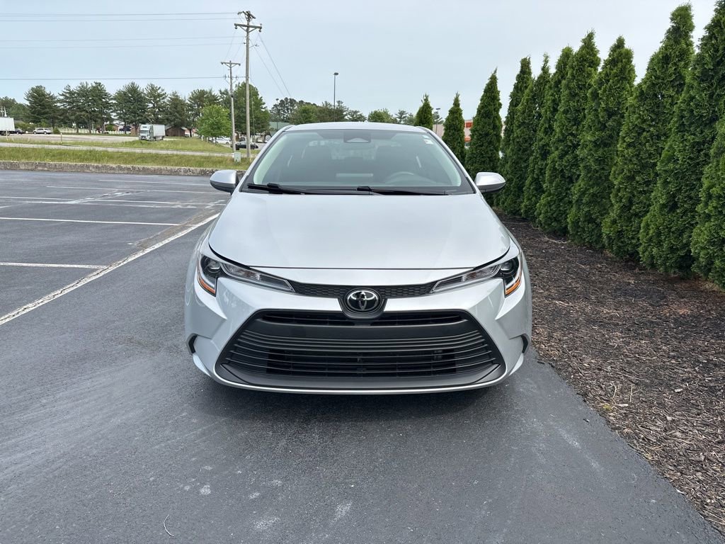 Certified 2024 Toyota Corolla LE FWD image 3