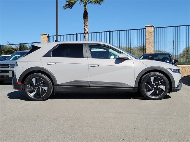 New 2026 Hyundai Ioniq 5 SEL image 23