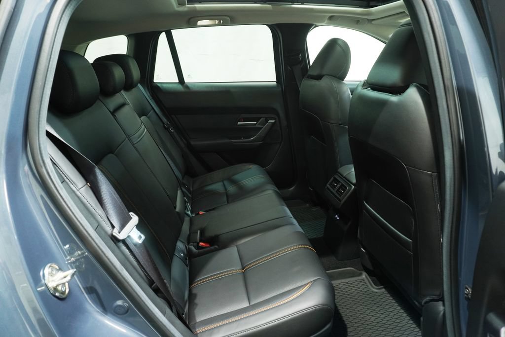 Used 2025 MAZDA CX-50 AWD 2.5 Hybrid w/ Weather Package image 18
