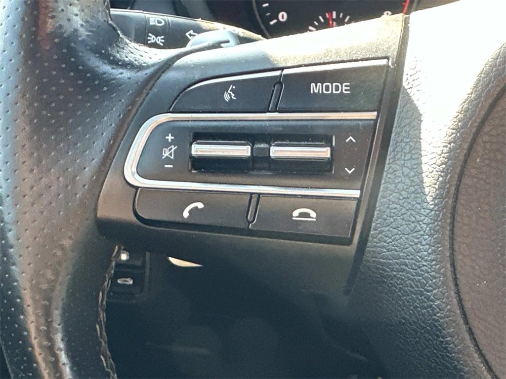 Used 2021 Kia Stinger GT2 image 23