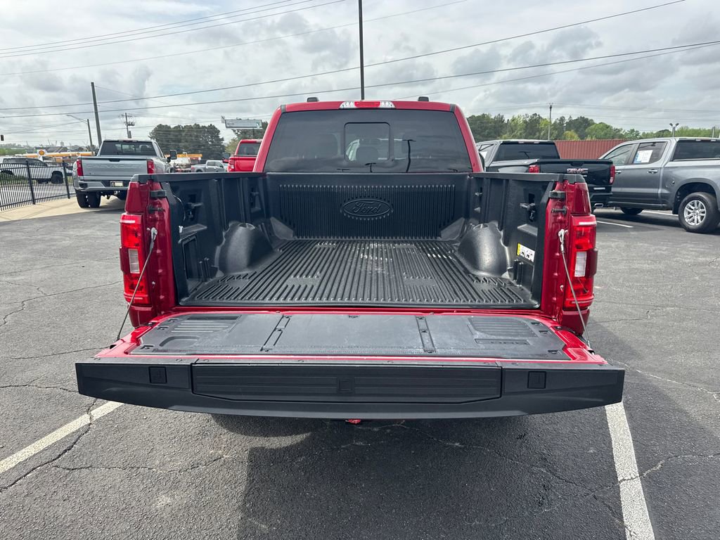 Used 2022 Ford F150 XLT w/ Equipment Group 302A High image 19