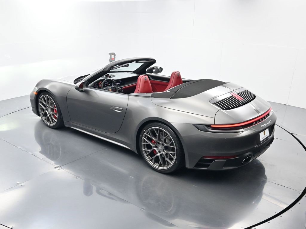 Used 2020 Porsche 911 Carrera 4S image 40