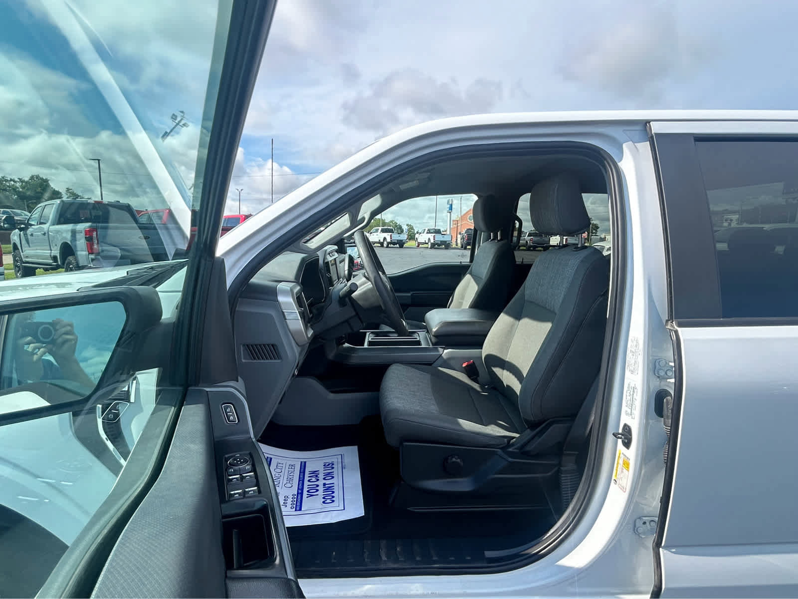 Used 2022 Ford F150 XLT AWD/4WD image 13