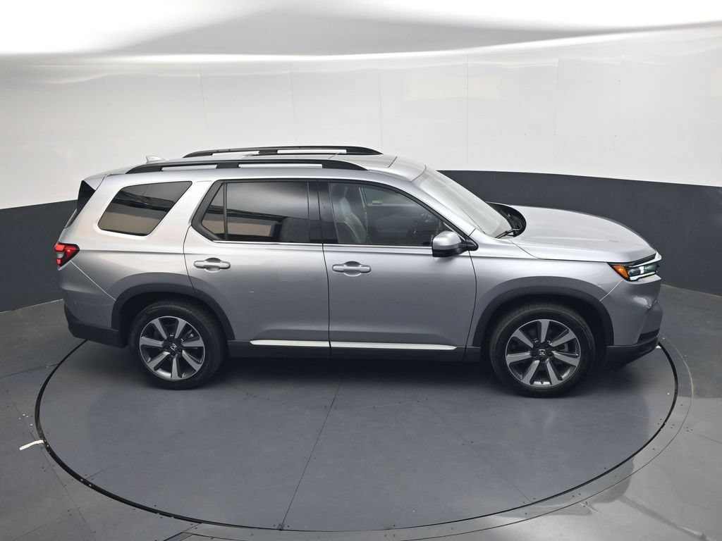 Used 2023 Honda Pilot Elite image 25
