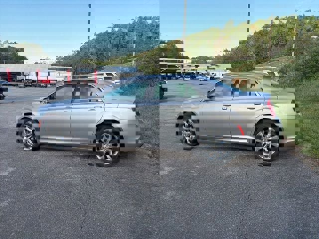 Used 2018 Chrysler 300 Touring L AWD/4WD image 6