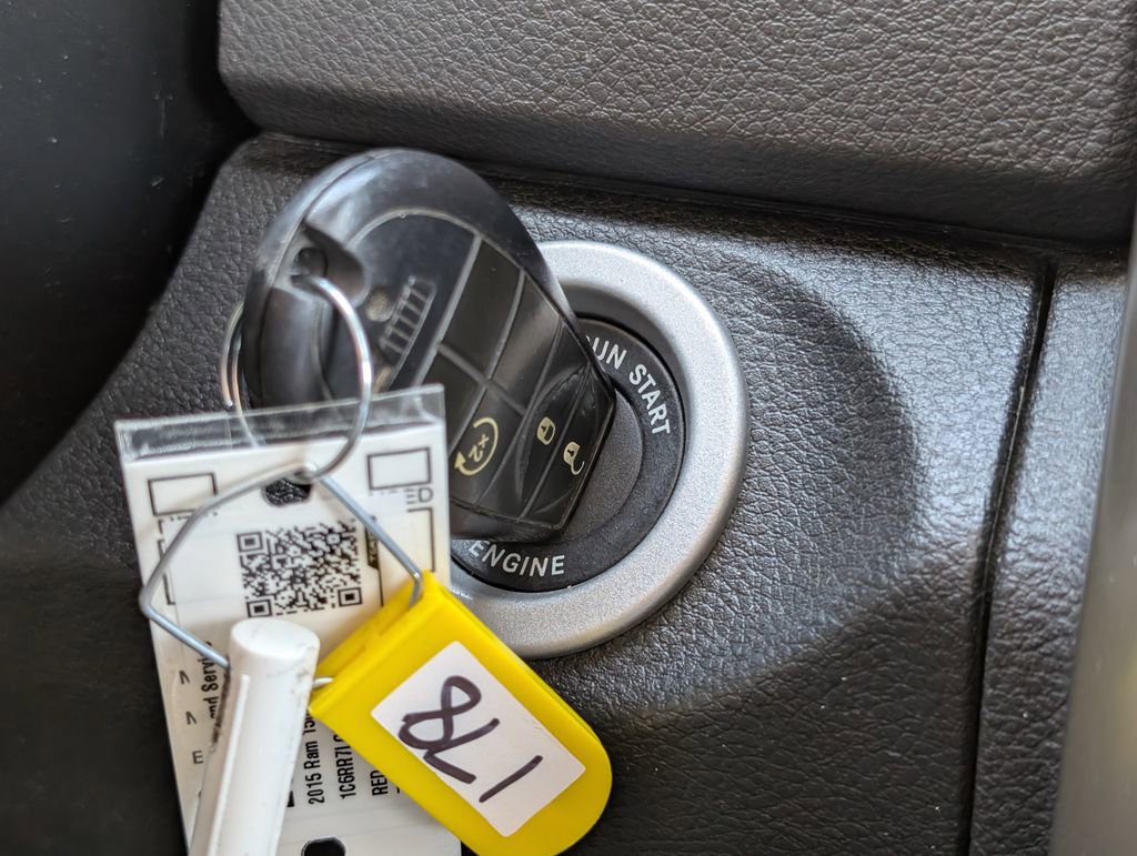 Used 2015 RAM 1500 Big Horn image 18