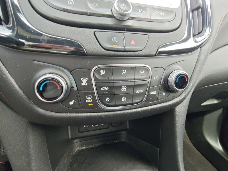 Used 2024 Chevrolet Equinox RS image 3