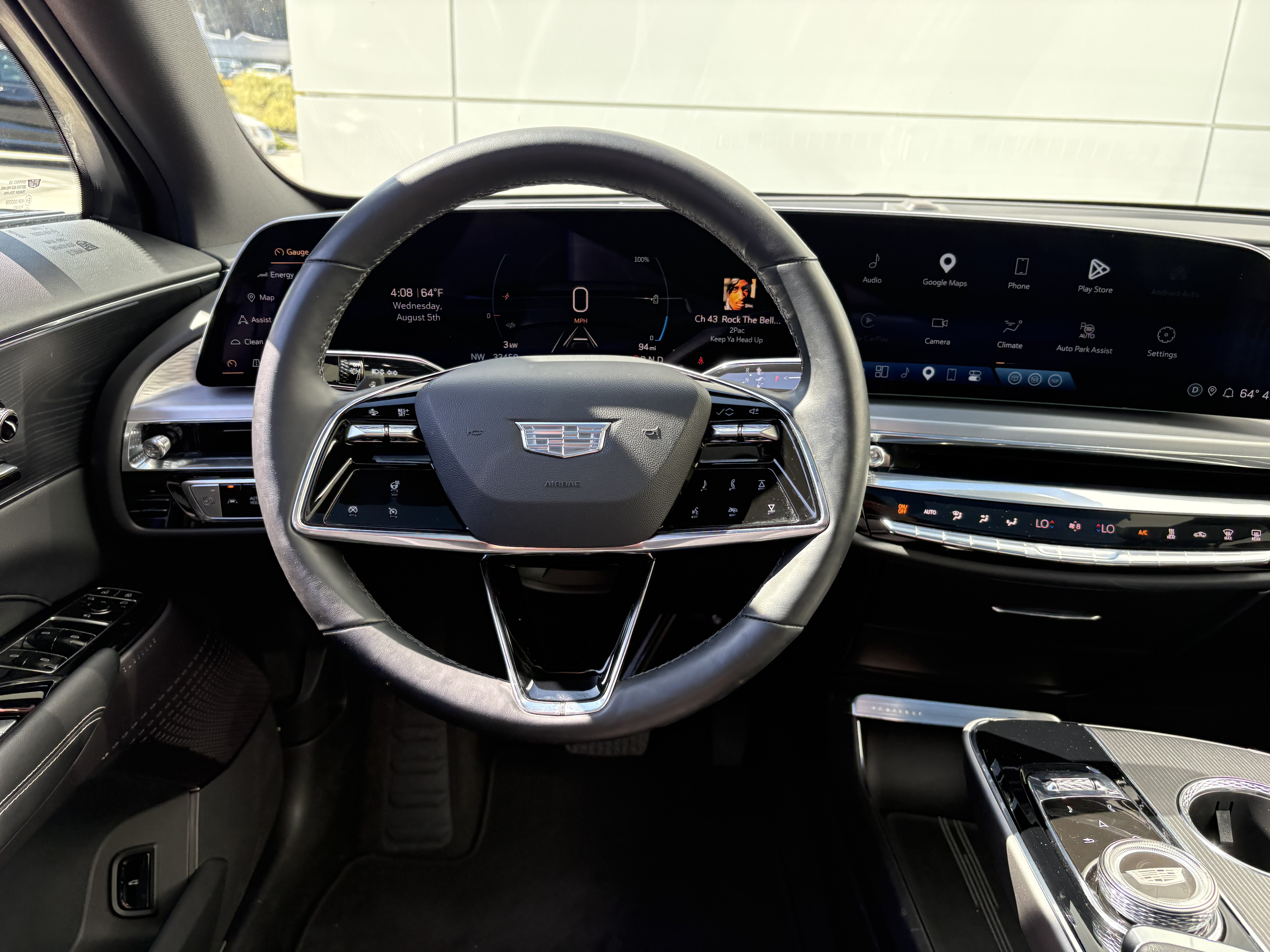 Used 2024 Cadillac Lyriq Sport AWD/4WD image 16