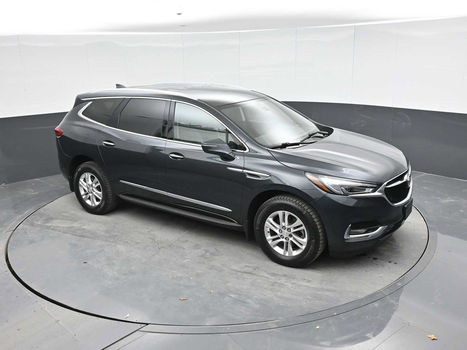 Used 2019 Buick Enclave Premium AWD/4WD image 18
