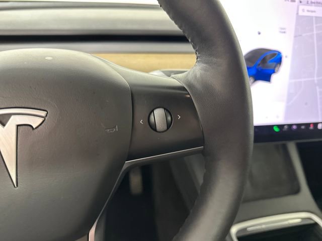 Used 2021 Tesla Model Y Long Range image 16
