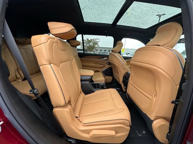 New 2026 Jeep Grand Cherokee L Summit AWD/4WD image 30