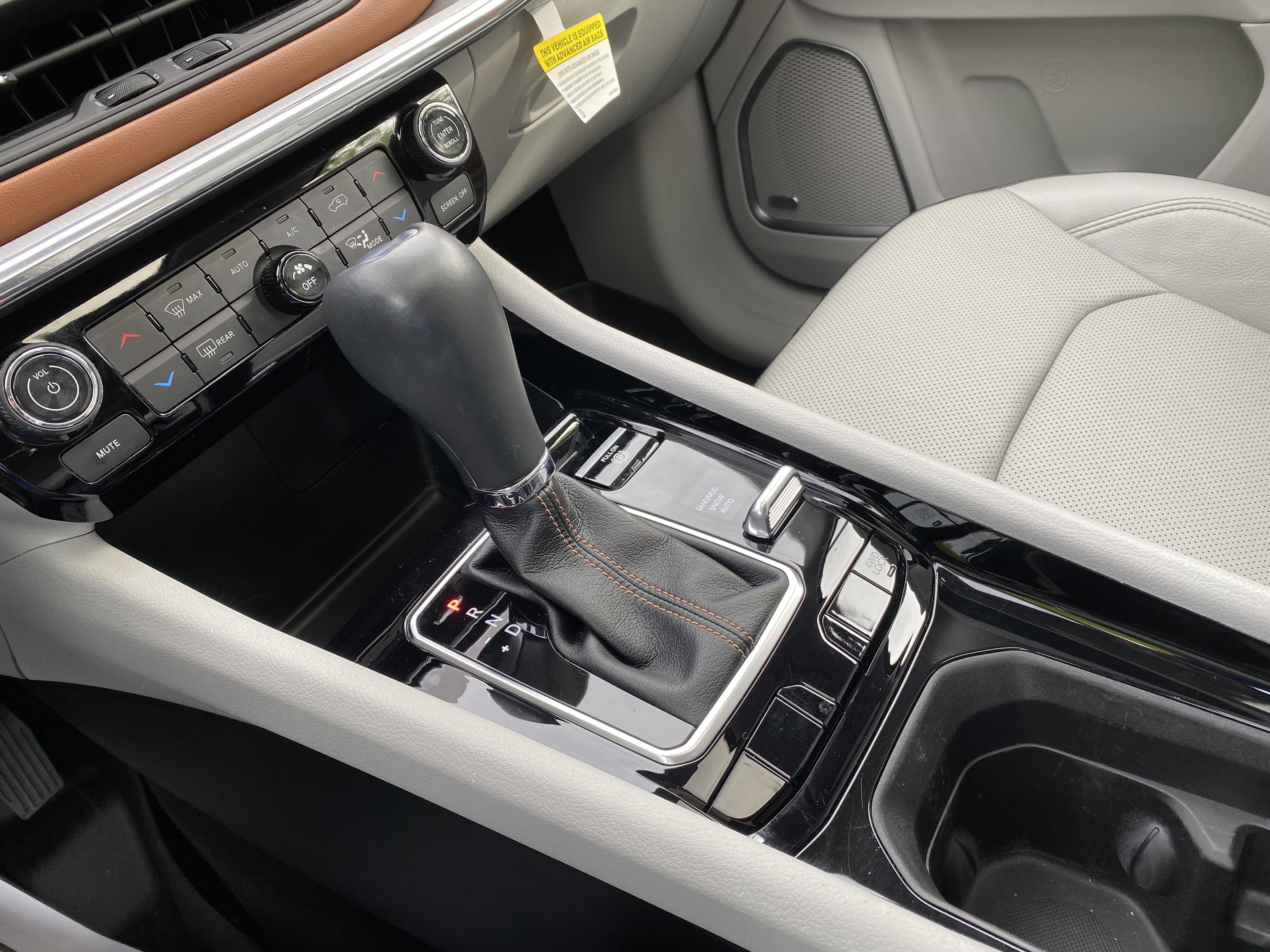 Used 2022 Jeep Compass Limited w/ Elite Group image 29