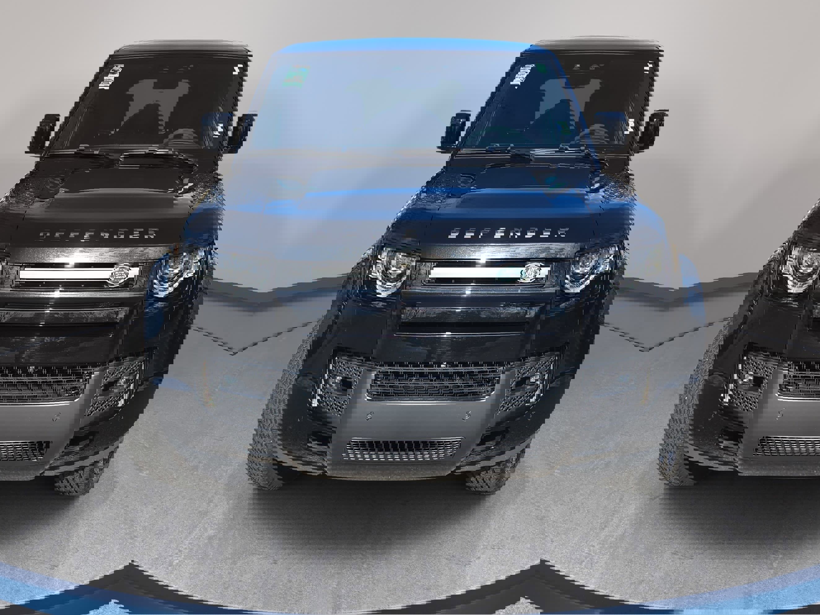 Certified 2024 Land Rover Defender 110 V8 image 2