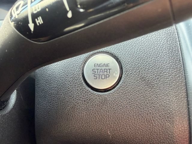 Certified 2023 Kia Sorento SX AWD/4WD image 2